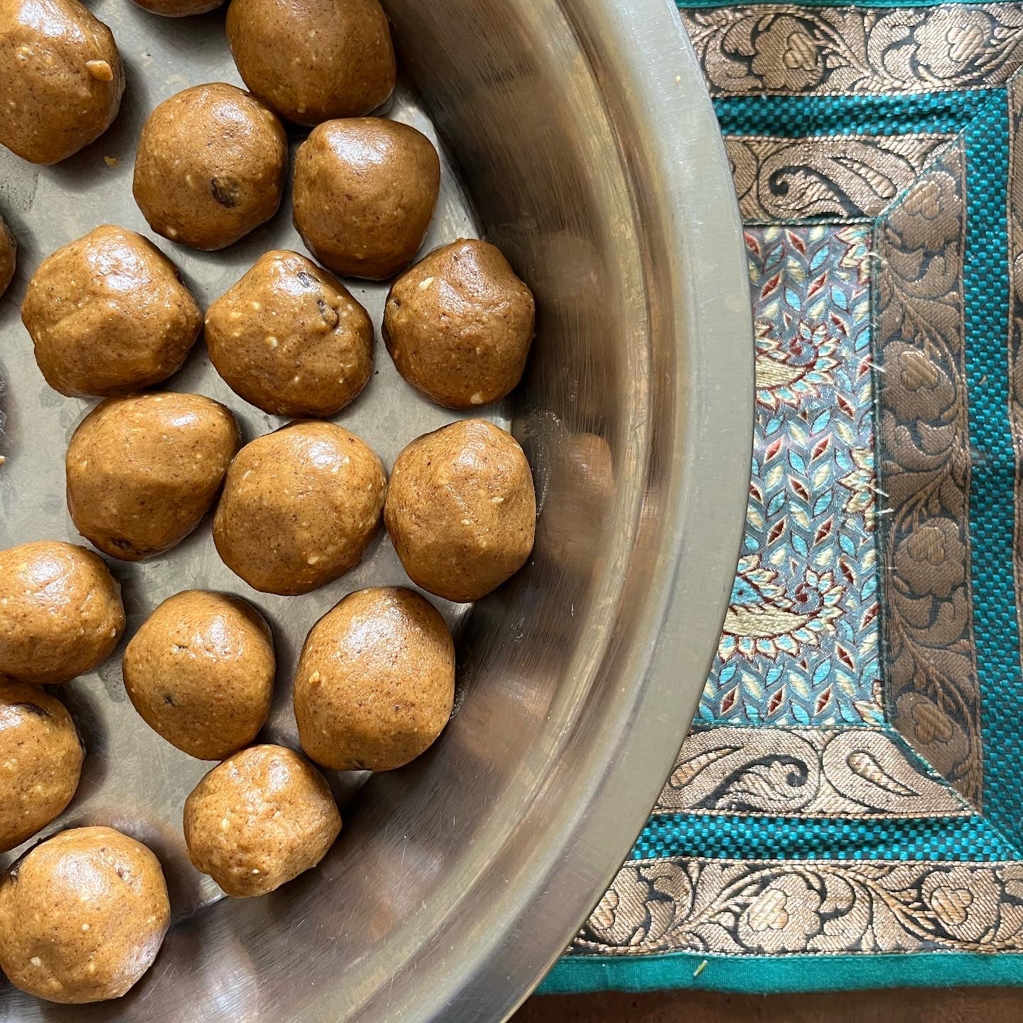 The Roasted Punjabi Pinni